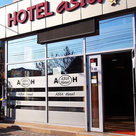 Asia Hotel Târgu Jiu エクステリア 写真